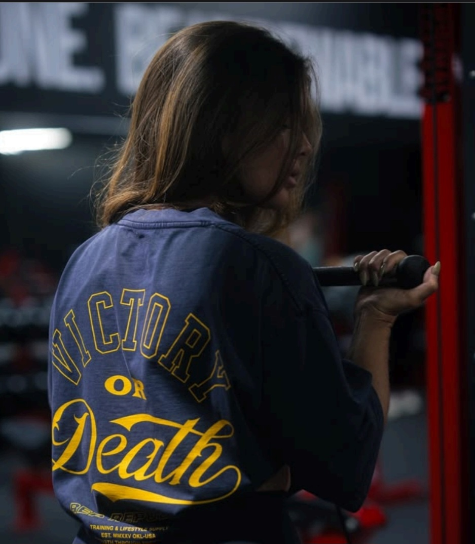 Victory Graphic Sweatshirt - Original